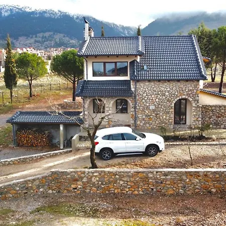 Dianne - Your In Mount Parnassos Arachova