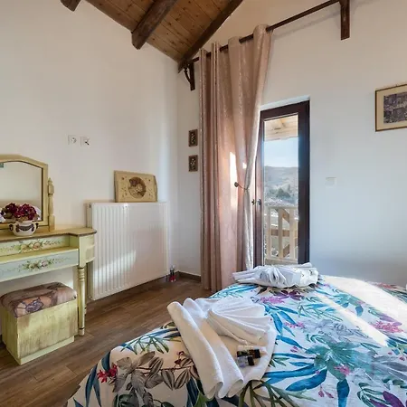 Villa Dianne - Your In Mount Parnassos Arachova